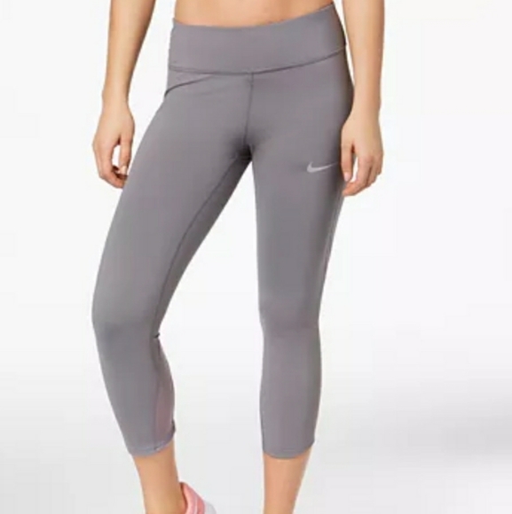 nike leggings with side pockets